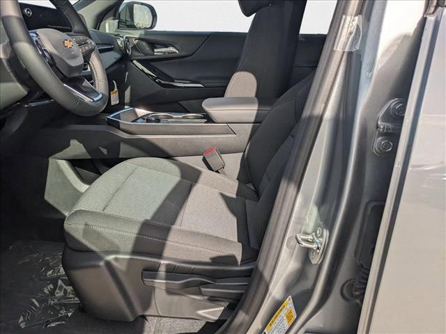new 2026 Chevrolet Equinox car, priced at $24,051