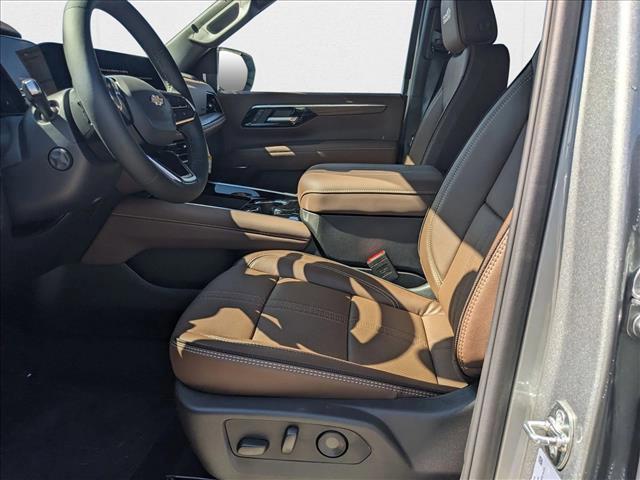new 2025 Chevrolet Suburban car, priced at $74,991