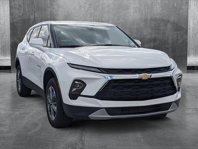 new 2025 Chevrolet Blazer car, priced at $30,875