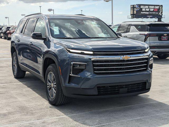 new 2025 Chevrolet Traverse car, priced at $40,637