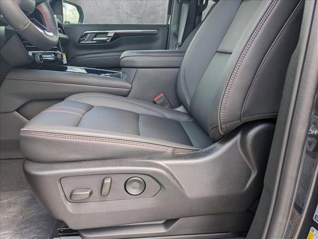 new 2025 Chevrolet Suburban car, priced at $69,132