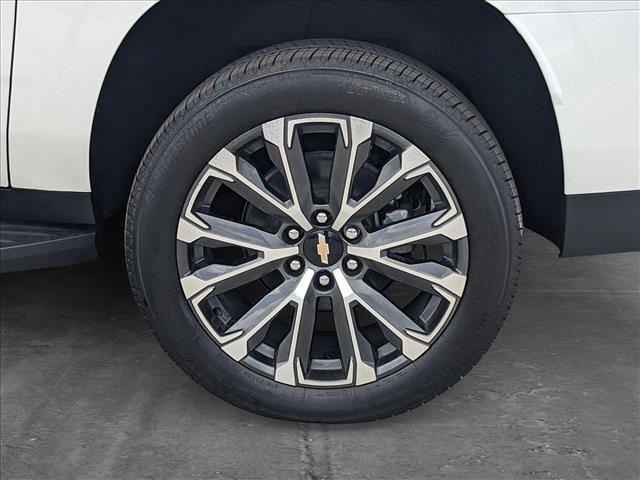 new 2025 Chevrolet Suburban car, priced at $80,643
