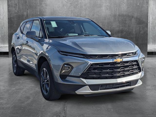 new 2025 Chevrolet Blazer car, priced at $30,875