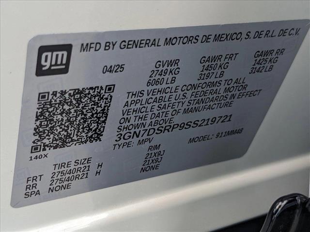 new 2025 Chevrolet Equinox EV car, priced at $42,085