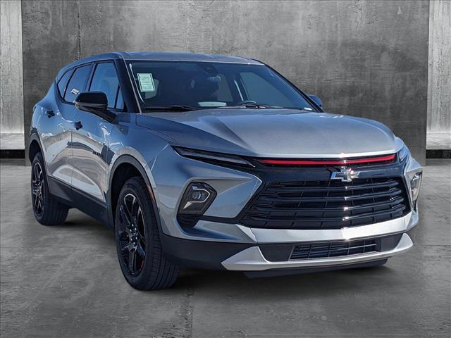 new 2025 Chevrolet Blazer car, priced at $35,283