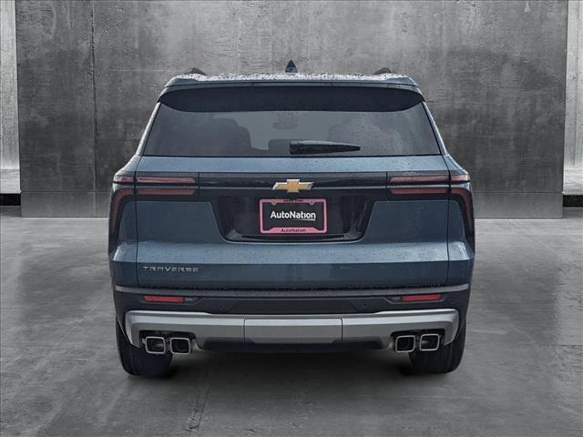 new 2025 Chevrolet Traverse car, priced at $40,223