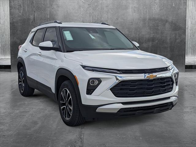 new 2025 Chevrolet TrailBlazer car, priced at $25,510