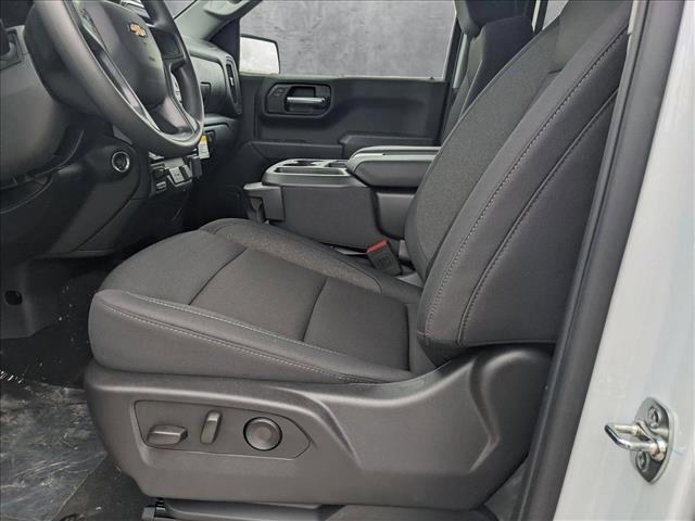 new 2025 Chevrolet Silverado 1500 car, priced at $33,991