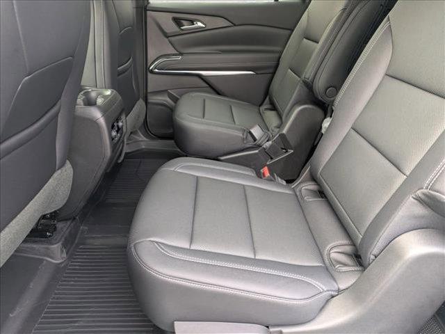 new 2026 Chevrolet Traverse car, priced at $43,238