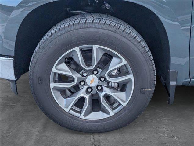 new 2025 Chevrolet Silverado 1500 car, priced at $41,996