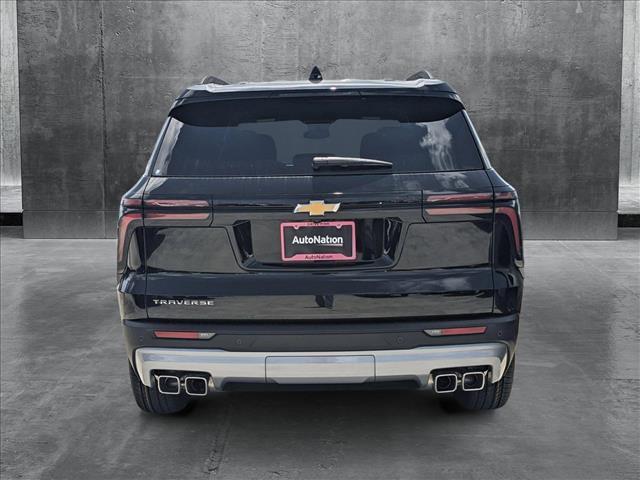 new 2025 Chevrolet Traverse car, priced at $40,637