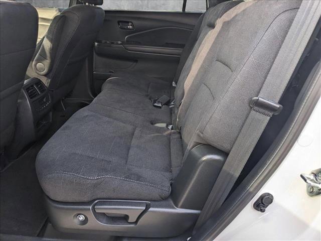 used 2022 Honda Pilot car, priced at $28,992