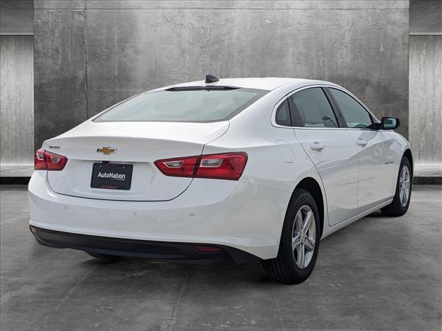 new 2024 Chevrolet Malibu car, priced at $18,740