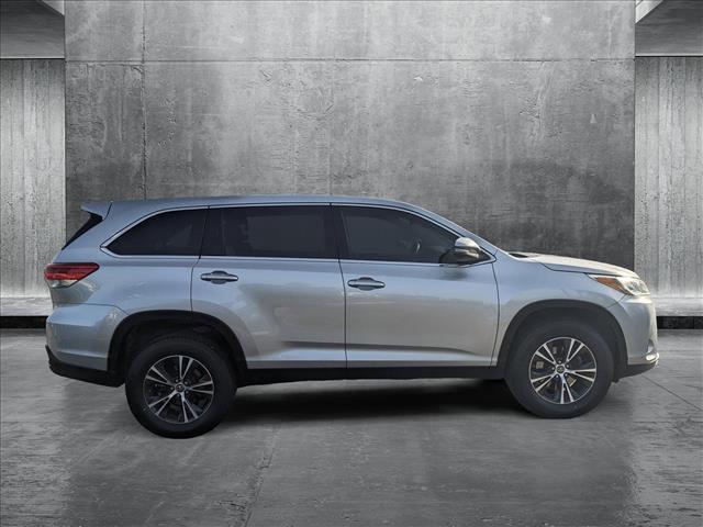 used 2019 Toyota Highlander car, priced at $23,601