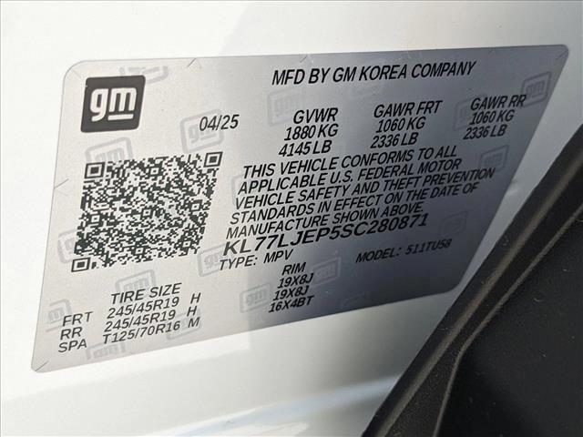 new 2025 Chevrolet Trax car, priced at $24,742