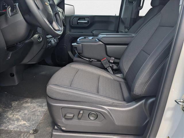 new 2025 Chevrolet Silverado 1500 car, priced at $39,995