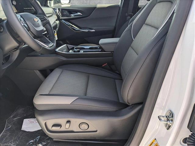 new 2026 Chevrolet Equinox car, priced at $30,991