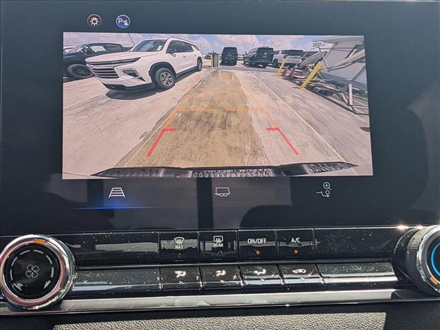 new 2025 Chevrolet Colorado car, priced at $29,566