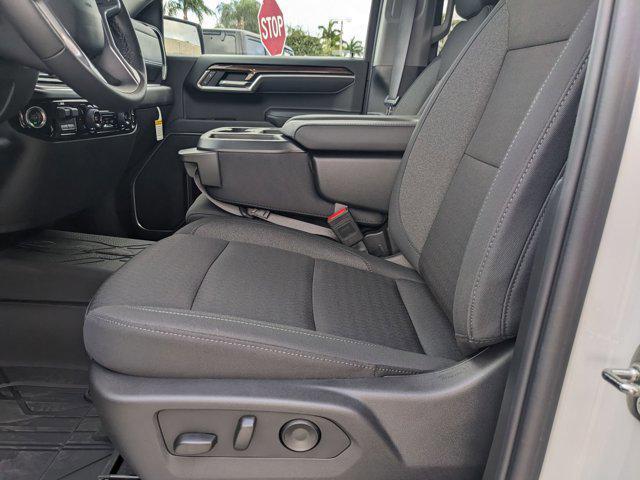 new 2025 Chevrolet Silverado 1500 car, priced at $45,451