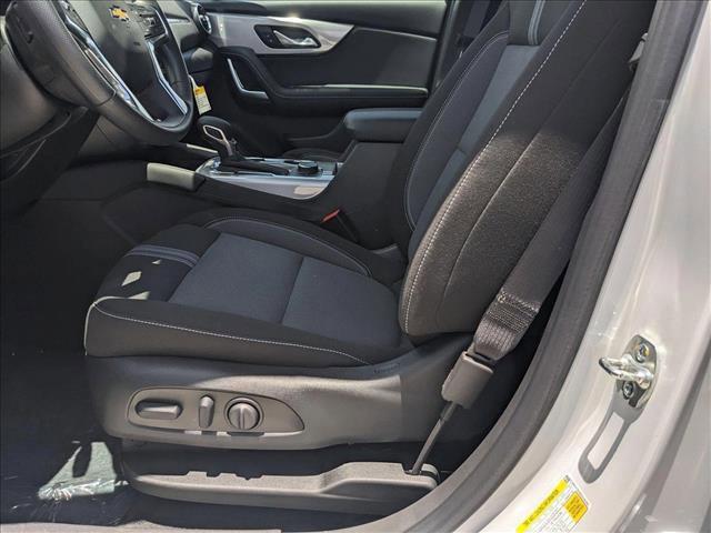 new 2025 Chevrolet Blazer car, priced at $30,995