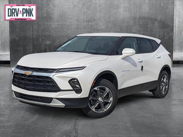 new 2025 Chevrolet Blazer car, priced at $32,800