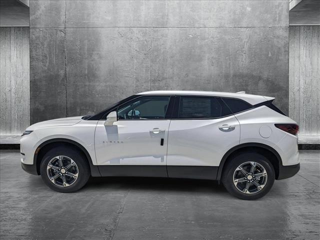 new 2025 Chevrolet Blazer car, priced at $30,995