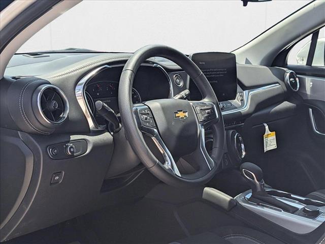 new 2025 Chevrolet Blazer car, priced at $30,995