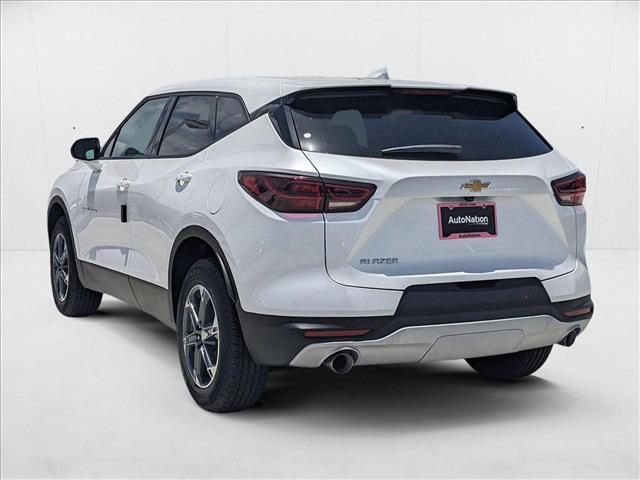 new 2025 Chevrolet Blazer car, priced at $30,995