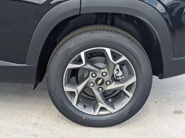 new 2025 Chevrolet Trax car, priced at $22,524