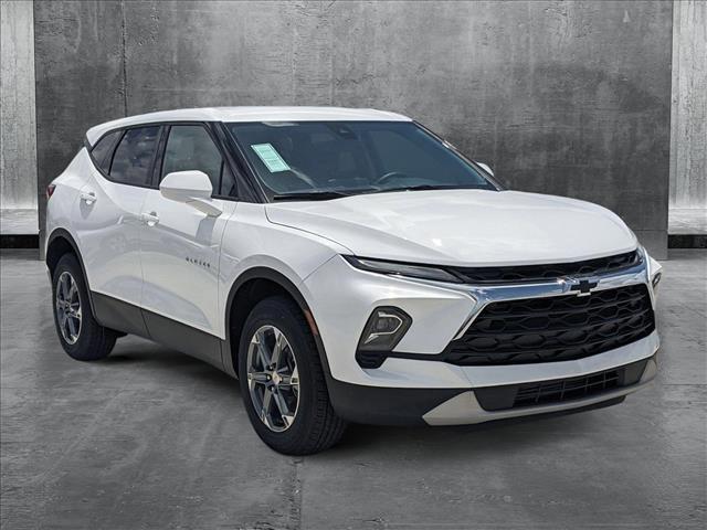 new 2025 Chevrolet Blazer car, priced at $34,991