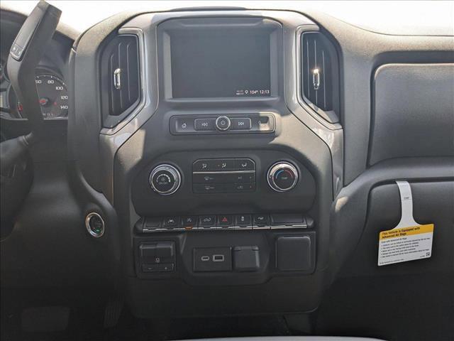 new 2025 Chevrolet Silverado 1500 car, priced at $42,020