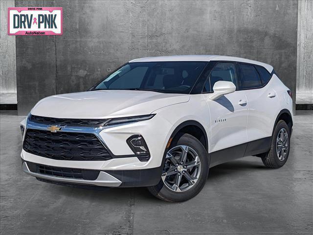 new 2025 Chevrolet Blazer car, priced at $31,800