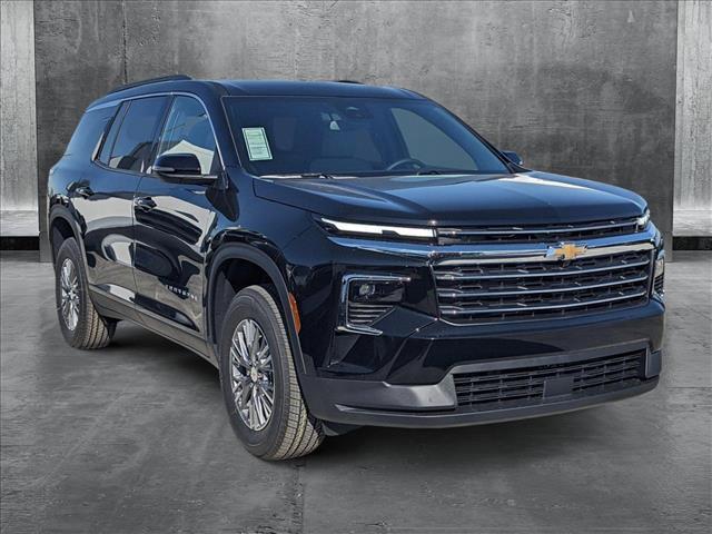 new 2025 Chevrolet Traverse car, priced at $40,137