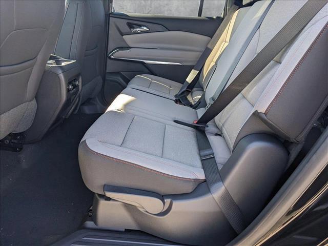 new 2025 Chevrolet Traverse car, priced at $40,137