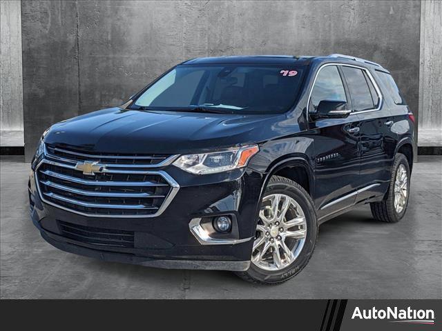 used 2019 Chevrolet Traverse car, priced at $25,192
