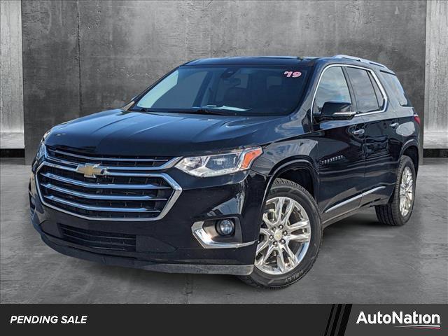 used 2019 Chevrolet Traverse car, priced at $25,192