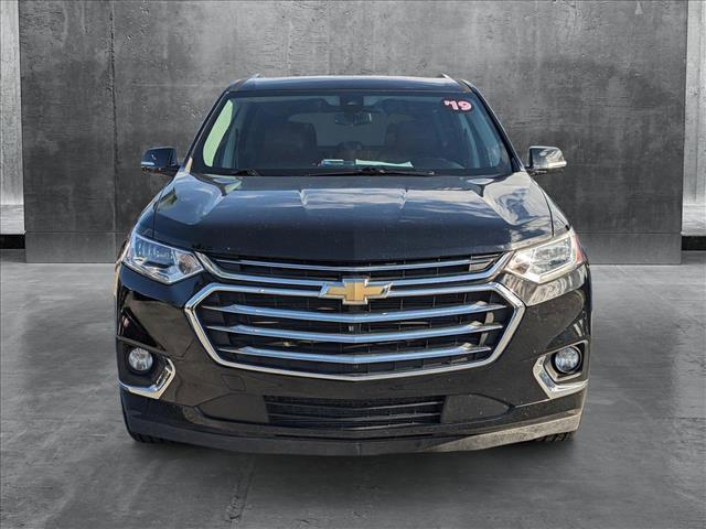 used 2019 Chevrolet Traverse car, priced at $25,192