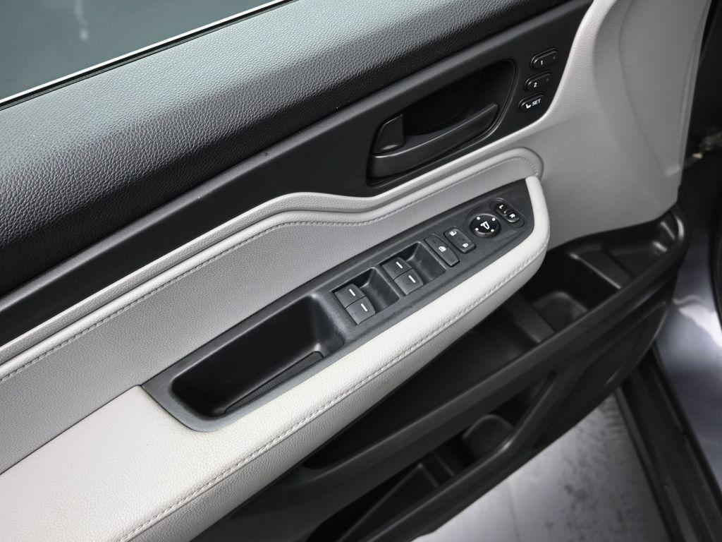 used 2018 Honda Odyssey car, priced at $18,741