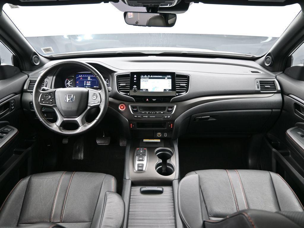 used 2023 Honda Passport car, priced at $31,647