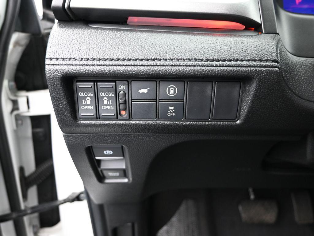 used 2023 Honda Odyssey car, priced at $33,601