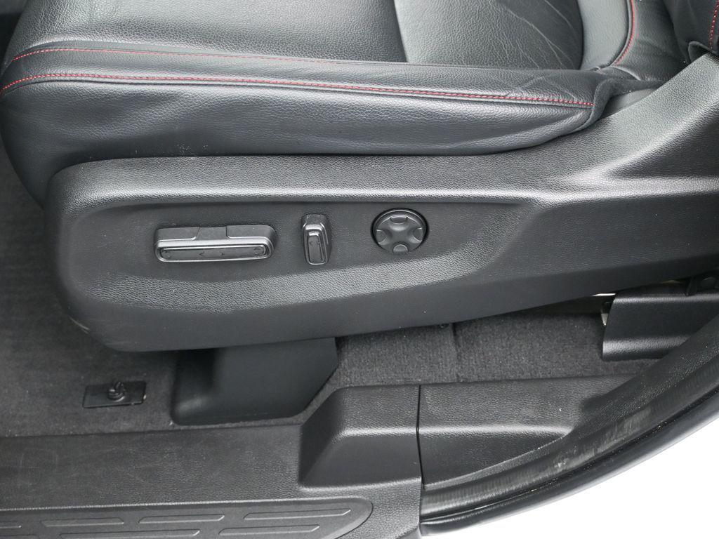 used 2023 Honda Odyssey car, priced at $33,601