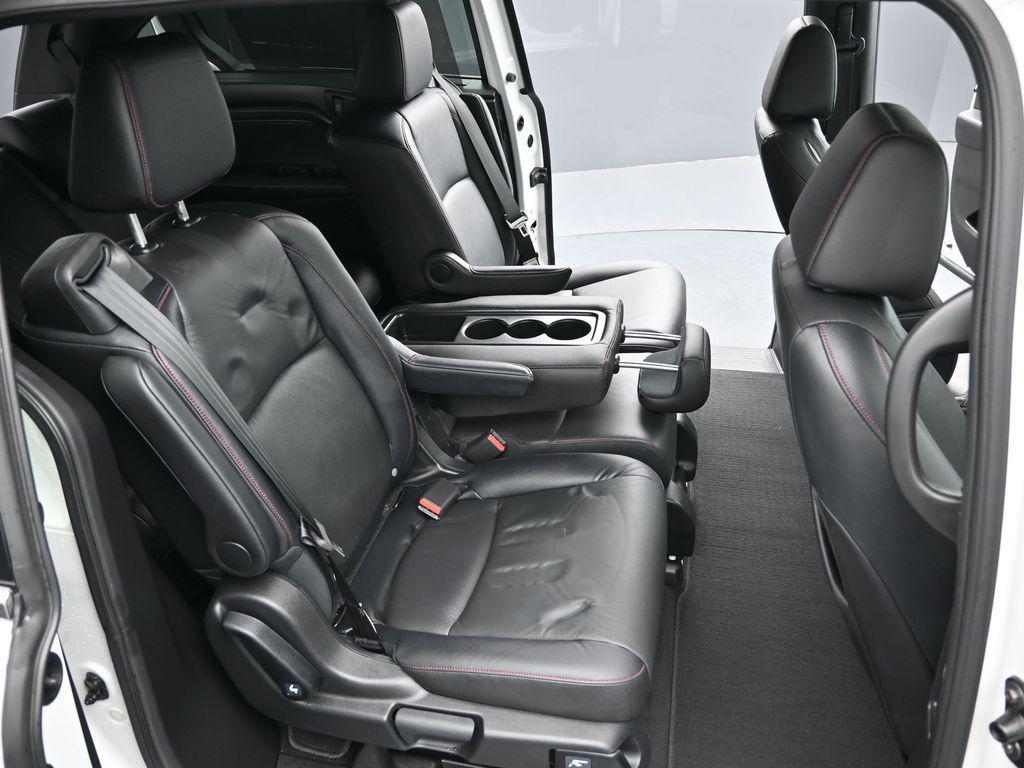 used 2023 Honda Odyssey car, priced at $33,601