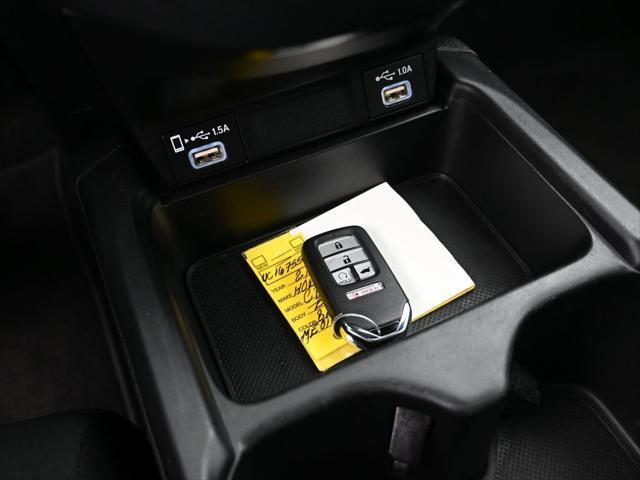 used 2021 Honda CR-V car, priced at $25,400