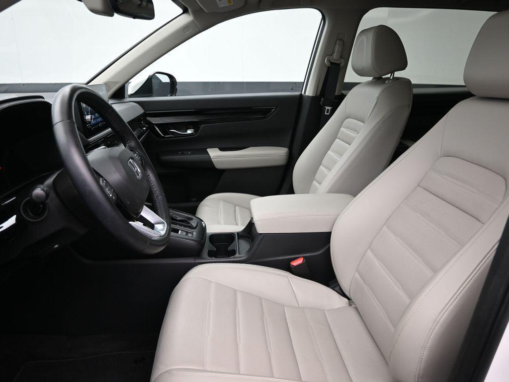 used 2025 Honda CR-V car, priced at $35,200