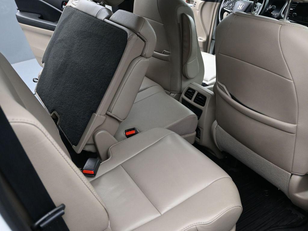 used 2020 Honda Pilot car, priced at $21,774