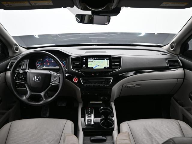 used 2022 Honda Pilot car, priced at $36,252