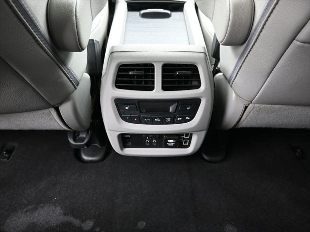 used 2022 Honda Pilot car, priced at $36,252