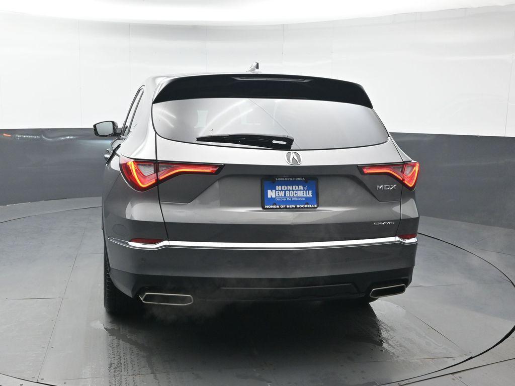 used 2022 Acura MDX car, priced at $39,976