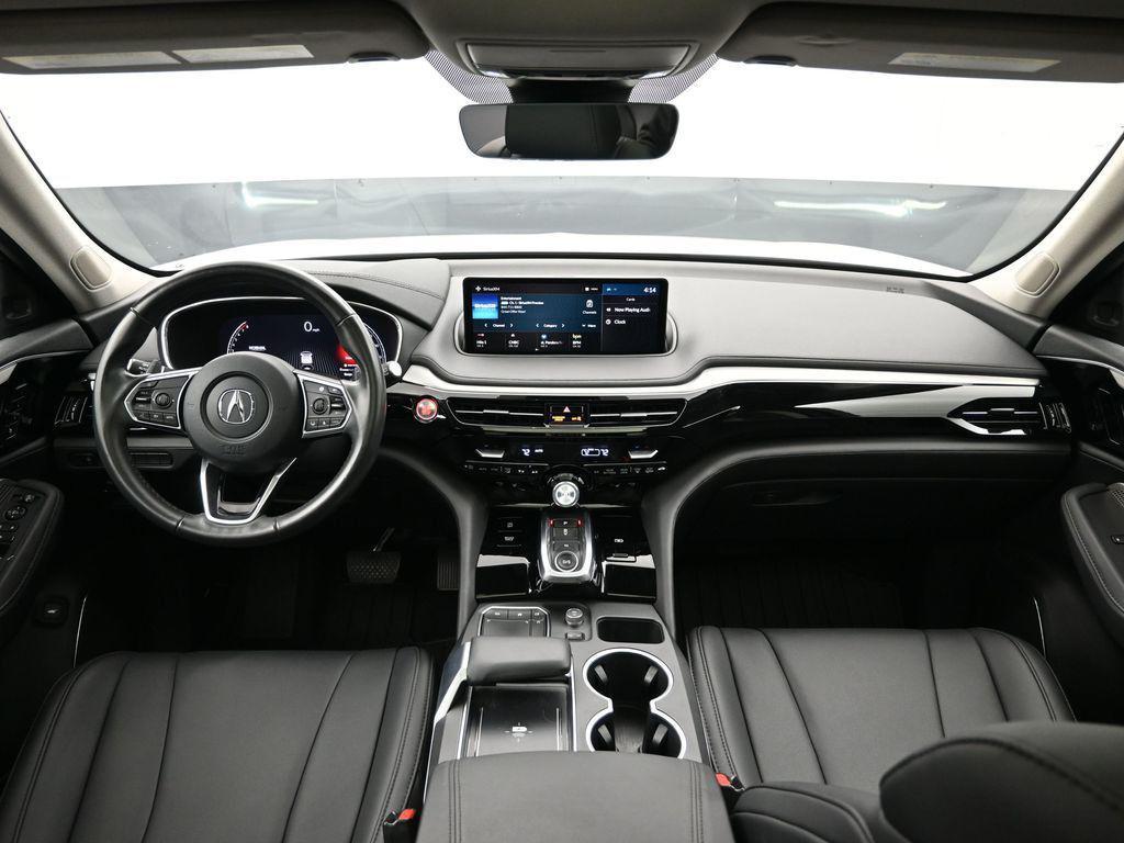 used 2024 Acura MDX car, priced at $39,527