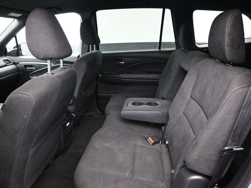 used 2022 Honda Pilot car, priced at $27,900